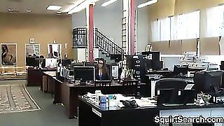 Гаряча секретарка займається сексом в офісі - безкоштовне порно відео, секс -фільми.