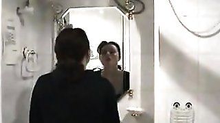 In the Bath Towards the Bed -room - Безкоштовне порно відео, секс -фільми.