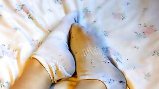 сексуальні маленькі брудні білі шкарпетки до щиколотки