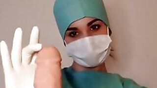 Мастурбує медсестра рукавичка сперма