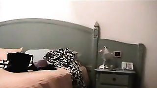Мама -шпигун в готелі - безкоштовне порно відео, секс -фільми. Частина 1