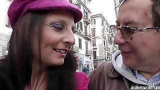Французьке порно - Неаполь Barbara gros seins et sexe - жорсткий трах