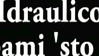 Симона Сі Фа Л'Ідравіко! - Безкоштовне порно відео, секс -фільми.